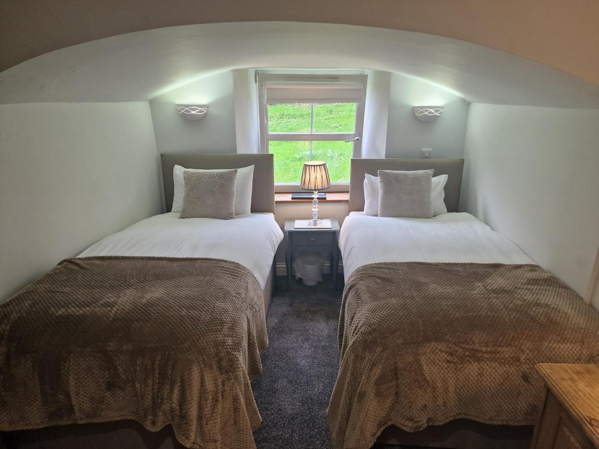 Teviotside Travel Inn Ltd Hawick Εξωτερικό φωτογραφία