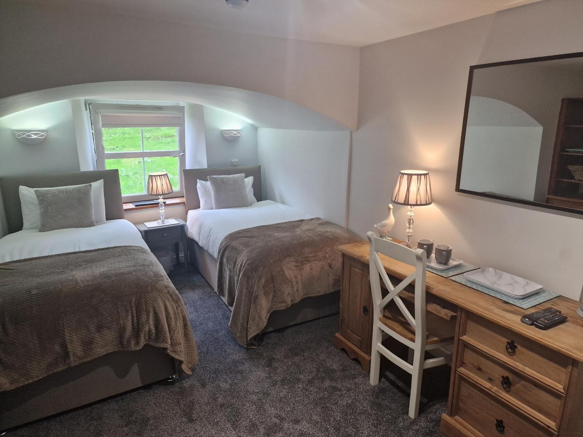 Teviotside Travel Inn Ltd Hawick Εξωτερικό φωτογραφία